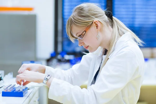 Female Researcher Carrying Out Experiments Chemistry Lab Color Toned Image — Stock Photo, Image