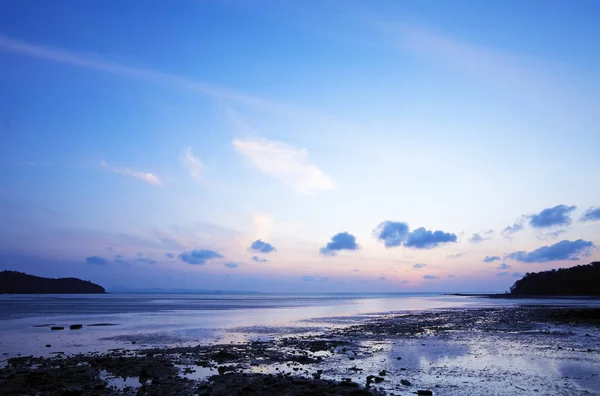 Nascer Sol Sobre Praia Maré Baixa Tailândia Longa Exposição Tiro — Fotografia de Stock