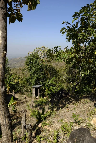 Village Silencieux Sur Mont Popa Myanmar — Photo