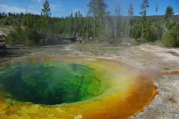 Morning Glory Pool Parque Nacional Yellowstone Wyoming — Foto de Stock