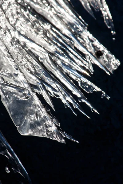 Κρύσταλλοι Πάγου Στο Παράθυρο — Φωτογραφία Αρχείου