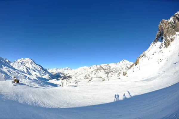 Alte Montagne Sotto Neve Fresca Nella Stagione Invernale — Foto Stock