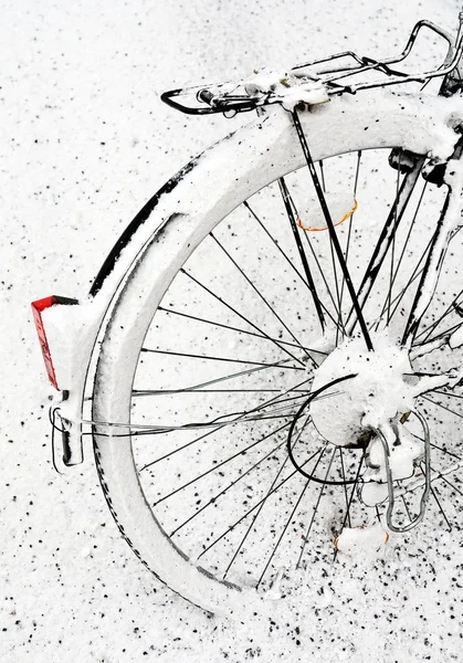 Radfahren Schnee — Stockfoto