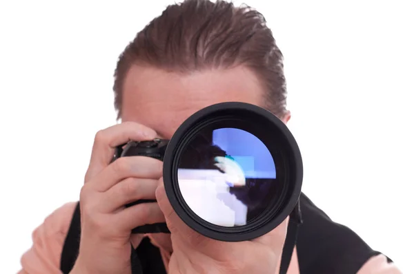 Büyük Bir Telefoto Lensi Olan Bir Erkek Fotoğrafçı — Stok fotoğraf