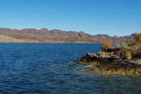 Orilla Del Lago Havasu Con Las Rocas Cerca Presa Del —  Fotos de Stock