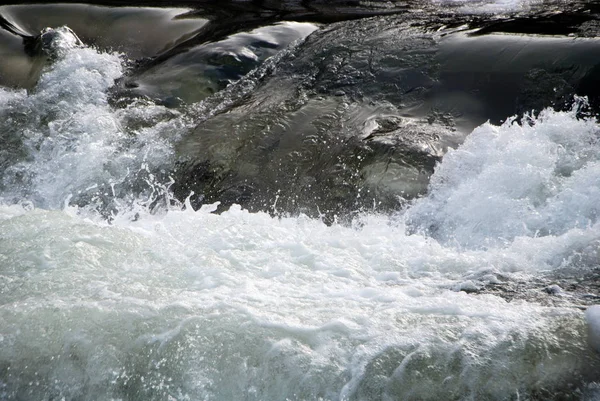 Cachoeira Com Gelo Mula Freiberger Congela Lentamente — Fotografia de Stock