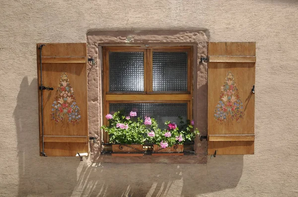 Окно Дом Туркхейме — стоковое фото