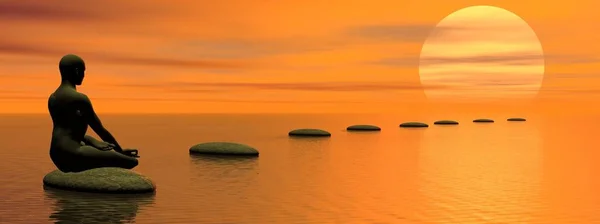 Nsan Güzel Bir Günbatımında Okyanusta Ilk Adımda Meditasyon Yapıyor — Stok fotoğraf