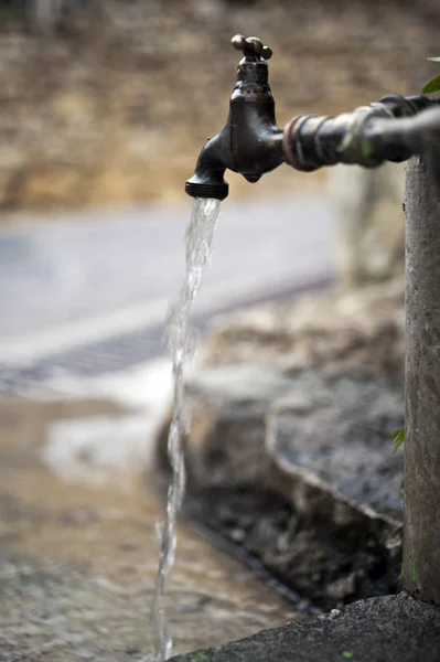 Agua Potable Grifo — Foto de Stock