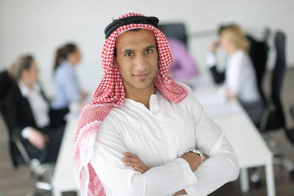 Business Meeting Handsome Young Arabic Man Presenting His Ideas Colleagues — Stock Photo, Image