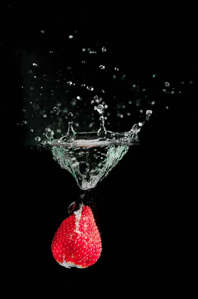 Fragola Dolce Caduto Acqua — Foto Stock