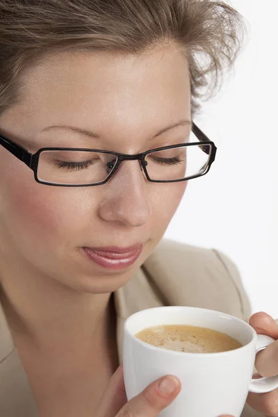 Jovem Empresária Relaxar Uma Pausa Para Café — Fotografia de Stock