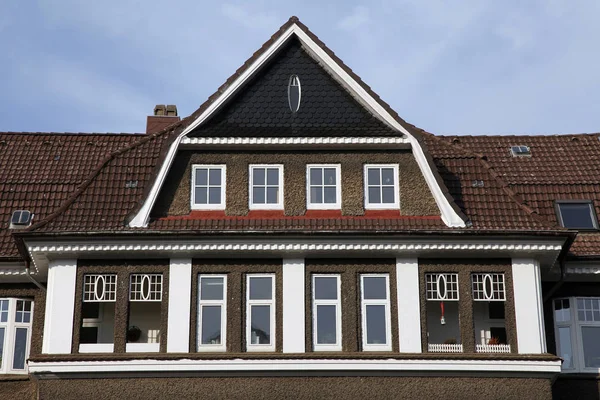 Small Apartment House Early Days — Stock Photo, Image