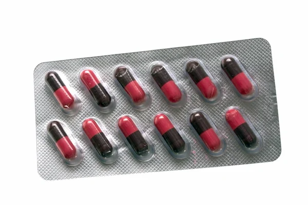 白で単離された薬のパッケージ — ストック写真