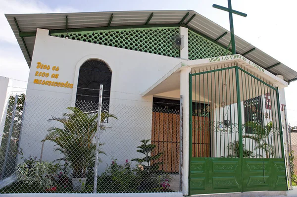 Una Pequeña Iglesia Cristiana Ecuador — Foto de Stock