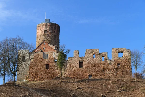 Malowniczy Widok Majestatycznej Średniowiecznej Architektury Zamku — Zdjęcie stockowe