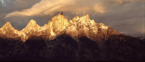 Salida Del Sol Grand Teton Wyoming — Foto de Stock