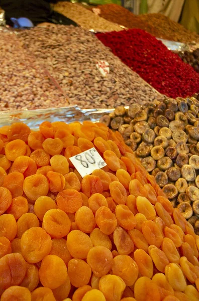 Piles Dried Apricots Street Vendor Morroco — Stock Photo, Image
