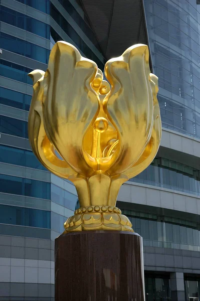 Golden Bauhinia Sculpture Golden Bauhinia Square Hong Kong Convention Exhibition — Photo
