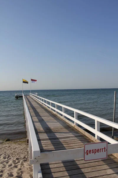 Holzsteg Strand — Stockfoto