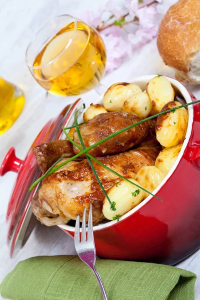 Tasty Chicken Roasted Potatoes — Stock Photo, Image