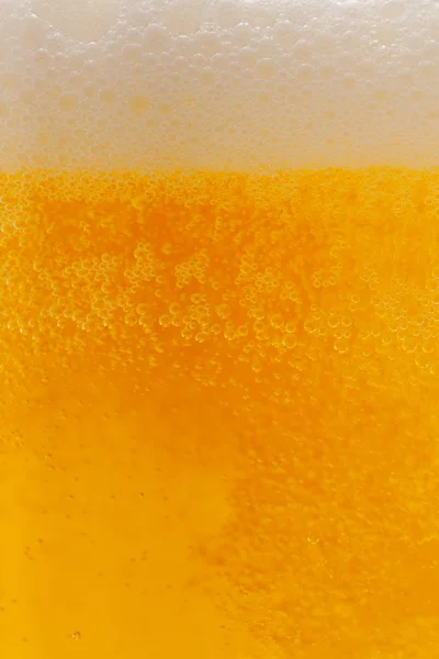 Cerveja Fria Close Com Espuma Bolhas — Fotografia de Stock