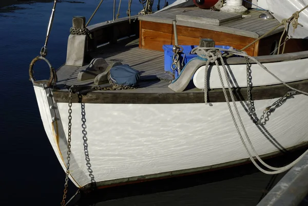 Boeg Van Een Houten Boot Germaniahafen Kiel Sleeswijk Holstein Duitsland — Stockfoto