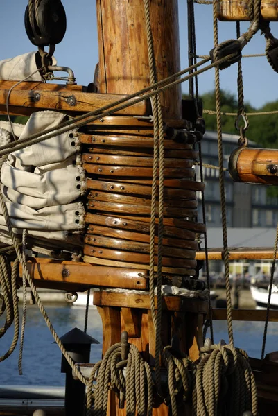 Aktivasyon Direğinde Tahta Halkalar Flensburg Schleswig Holstein Almanya — Stok fotoğraf