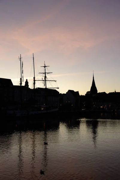 Закат Порту Фленсбург Шлезвиг Гольштейн Германия — стоковое фото