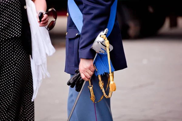 Detalhe Policial Italiano Com Uma Espada Cerimônia Polícia Trieste — Fotografia de Stock