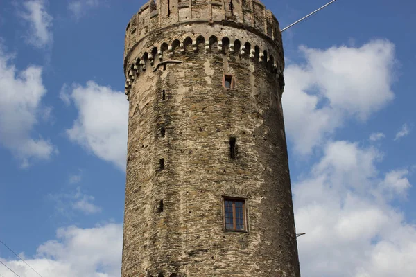 Duitse Toren Met Blauw Uitzicht Lucht — Stockfoto