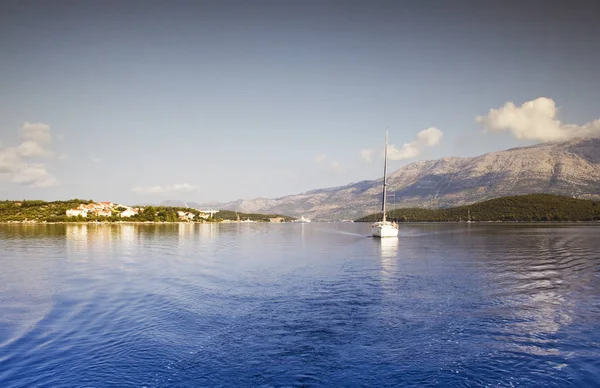 Ένα Πανέμορφο Πανόραμα Που Λαμβάνονται Από Βάρκα Στην Κροατία Θαλασσινό — Φωτογραφία Αρχείου