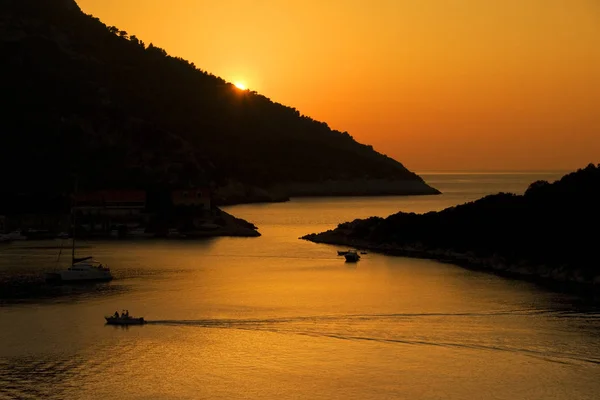Belo Pôr Sol Baía Zaklopatica Lastovo Ilha Croácia Durante Verão — Fotografia de Stock