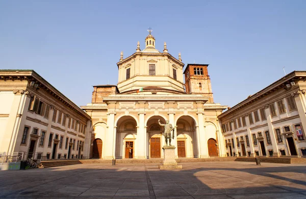 Bazilika San Lorenza Milán Itálie — Stock fotografie