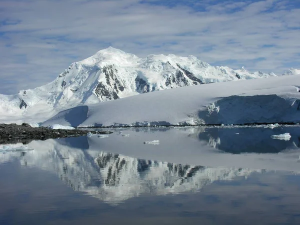 Cambiamento Climatico Iceberg Artico — Foto Stock