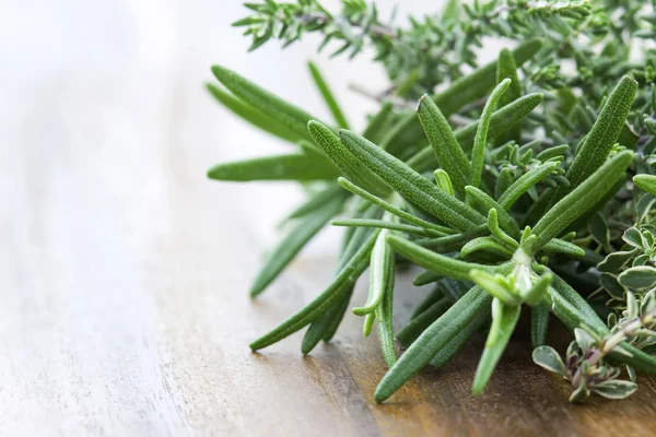 Thyme Rosemary Fresh Garden Herbs — Stock Photo, Image