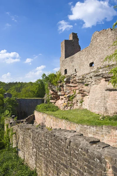 Руїни Madenburg Eschbach German Південний Винний Маршрут Palatinate Reichinland Pfalz — стокове фото