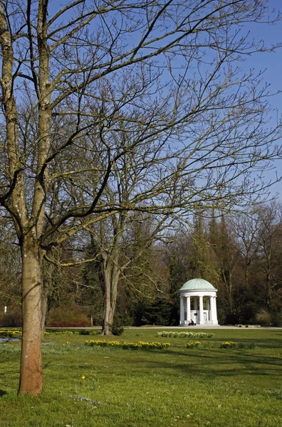 Leopoldsprudel Kurpark Dårlig Salzuflen – stockfoto