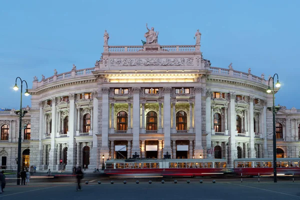 Burgtheater Vienna Vista Noche Edificio Histórico Ringstrasse —  Fotos de Stock