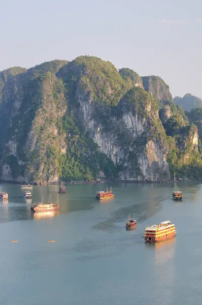 Boote Der Halong Bucht — Stockfoto