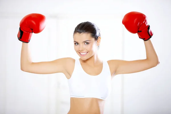 Mladá Krásná Žena Během Času Fitness Boxu — Stock fotografie