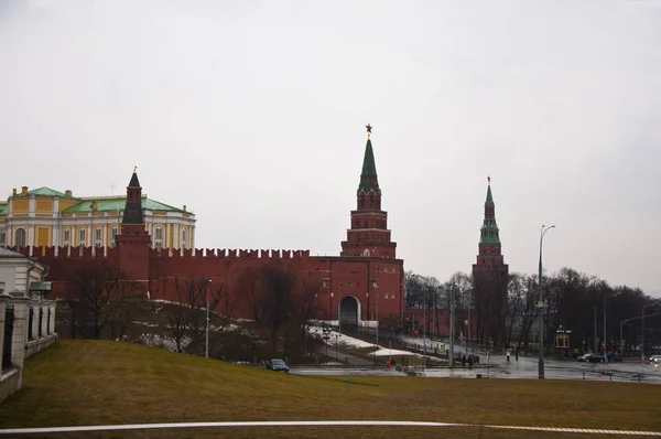 Панорамный Вид Московский Кремль Набережную Россия — стоковое фото