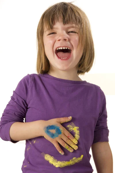 Dziewczyna Maluje Palcami Twarz Jej Swetrze — Zdjęcie stockowe