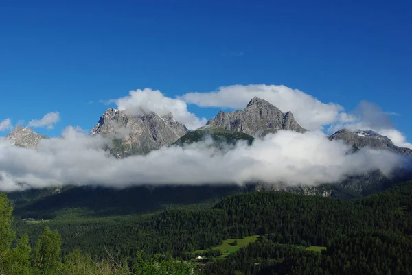 Alpy Pobliżu Szwajcaria — Zdjęcie stockowe