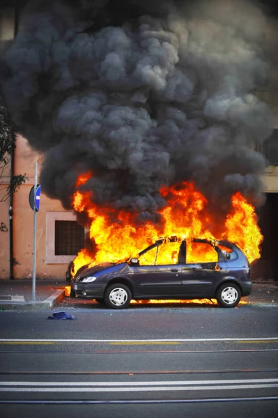 Accidente Incendio Carretera —  Fotos de Stock