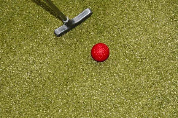 Golf Είναι Ένα Club Ball Αθλητισμού Στο Οποίο Παίκτες Χρησιμοποιούν — Φωτογραφία Αρχείου