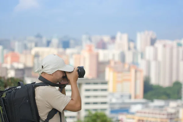 Photographer Digital Camera Taking Photo Modern City — Stock Photo, Image