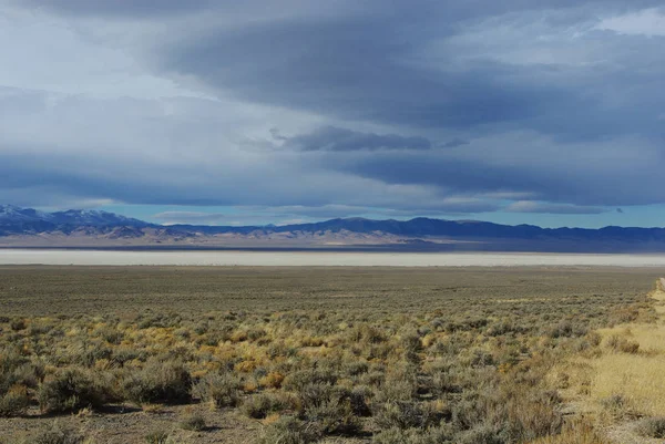 Alto Paesaggio Desertico Vicino Nord Shoshone Picco Nevada — Foto Stock