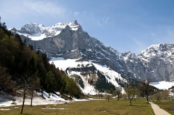 Increíble Naturaleza Los Alpes Montañas Fondo — Foto de Stock