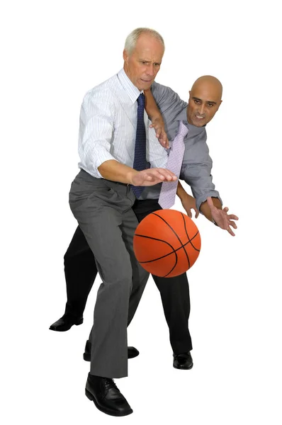 Twee Zakenmannen Basketballen Geïsoleerd Het Wit — Stockfoto